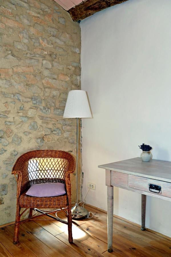Malia - Chambres D'Hotes & Gite Barret-de-Lioure Exterior foto